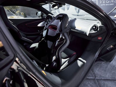 Used 2025 McLaren GTS image 40