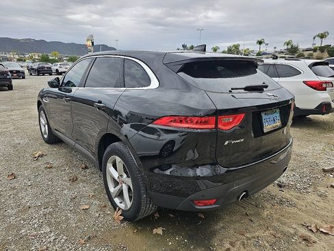 Used 2020 Jaguar F-PACE Premium image 13