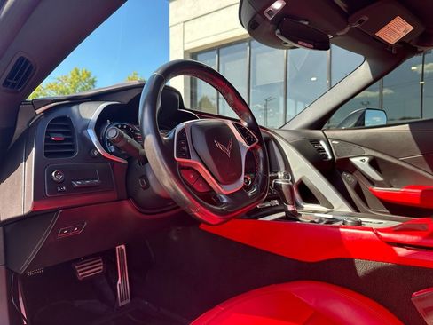 Used 2017 Chevrolet Corvette Grand Sport image 2