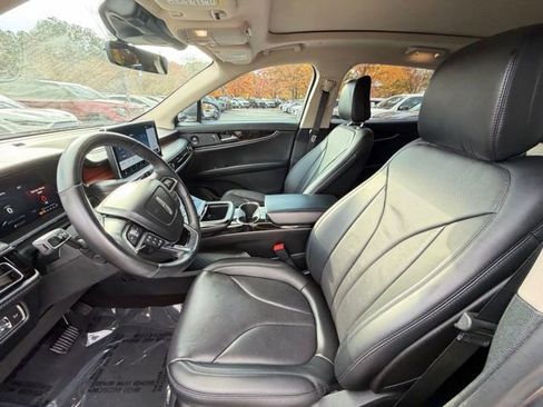 Certified 2021 Lincoln Nautilus Reserve w/ Equipment Group 201A image 16