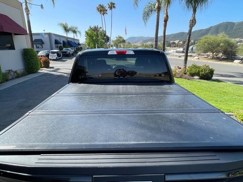 Used 2015 Ford F150 XLT w/ Equipment Group 301A Mid AWD/4WD image 10