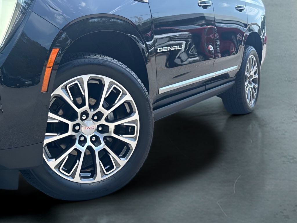 New 2026 GMC Yukon Denali w/ Sun & Power Step Package AWD/4WD image 2