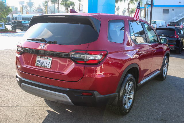 Used 2024 Honda Pilot EX-L image 5