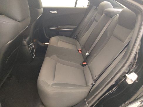 Used 2019 Dodge Charger SXT AWD/4WD image 18