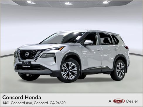 Used 2023 Nissan Rogue SV FWD image 1