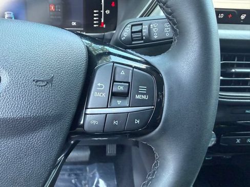 Used 2023 Ford Escape Active w/ Tech Pack #1 AWD/4WD image 24