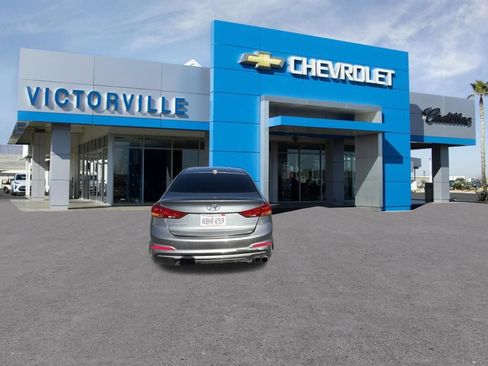Used 2018 Hyundai Elantra Sport w/ Sport Premium Package 03 FWD image 7