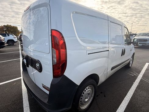 Used 2021 RAM ProMaster City Tradesman image 12