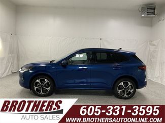 Used 2023 Ford Escape ST-Line Select w/ Tech Pack #2 AWD/4WD video 1