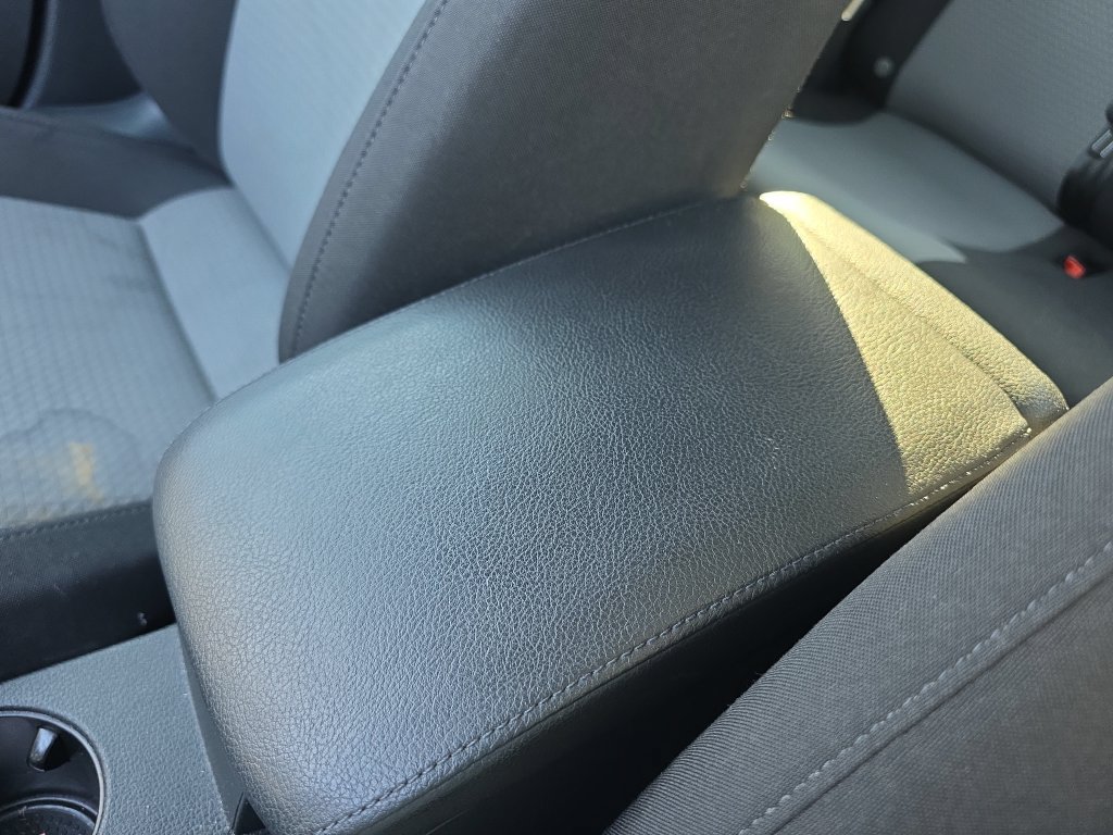 Used 2017 Volkswagen Jetta S w/ Jetta S Cold Weather Package FWD image 36