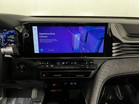 Certified 2025 Toyota Camry XLE AWD/4WD image 18