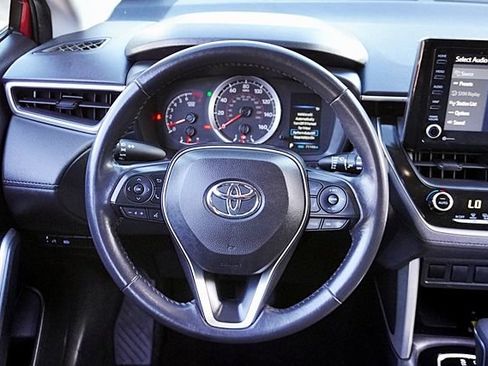 Used 2022 Toyota Corolla Cross LE FWD image 20