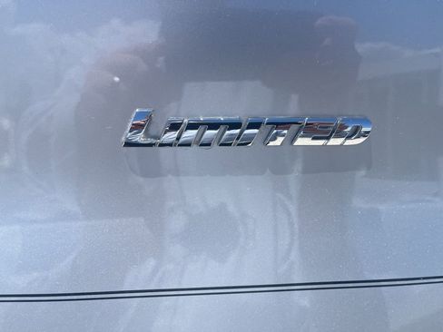 Used 2016 Toyota 4Runner Limited RWD image 10