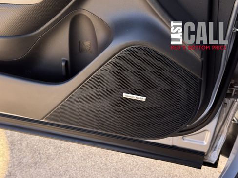 Used 2024 Subaru Forester Limited image 27