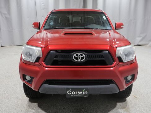 Used 2014 Toyota Tacoma PreRunner w/ TRD Sport Package RWD image 9