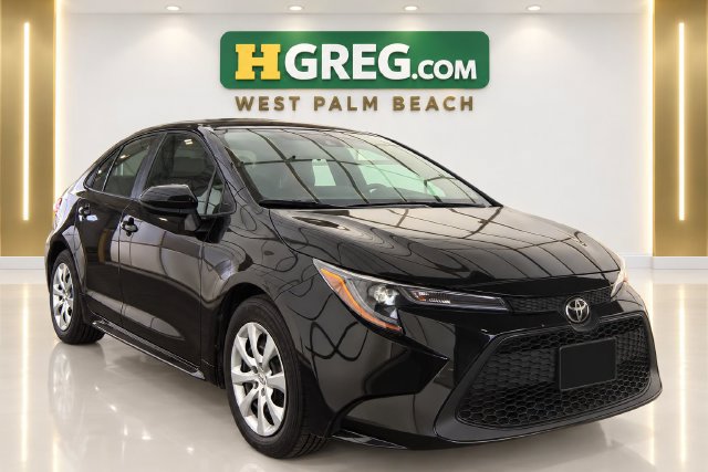 Used 2022 Toyota Corolla LE FWD image 4