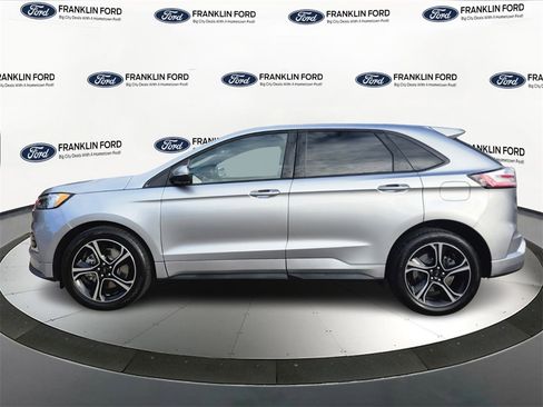 Certified 2020 Ford Edge ST w/ Cold Weather Package image 2