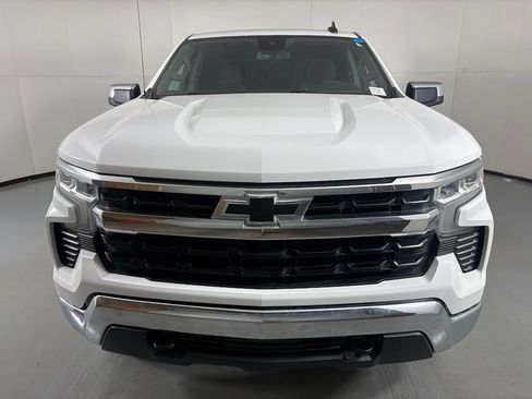 Certified 2022 Chevrolet Silverado 1500 LT AWD/4WD image 4