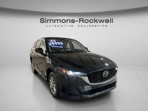 Used 2025 MAZDA CX-5 AWD 2.5 S w/ Preferred Package image 3
