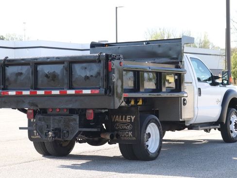 Used 2016 Ford F550 2WD Regular Cab Super Duty image 8