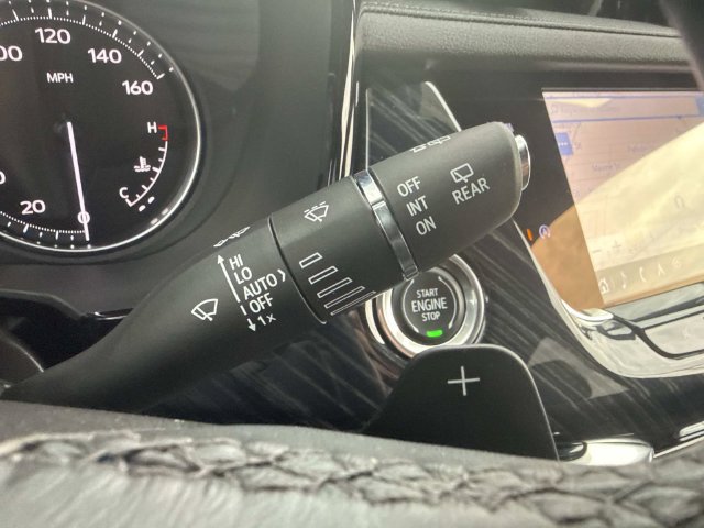Certified 2024 Cadillac XT6 Premium Luxury AWD/4WD image 75