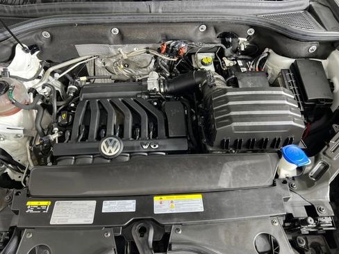 Used 2021 Volkswagen Atlas Cross Sport SEL FWD image 22