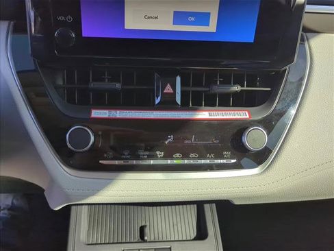 New 2026 Toyota Corolla Cross L image 18