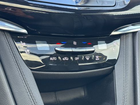 Used 2021 Cadillac XT6 Sport w/ Platinum Package image 22