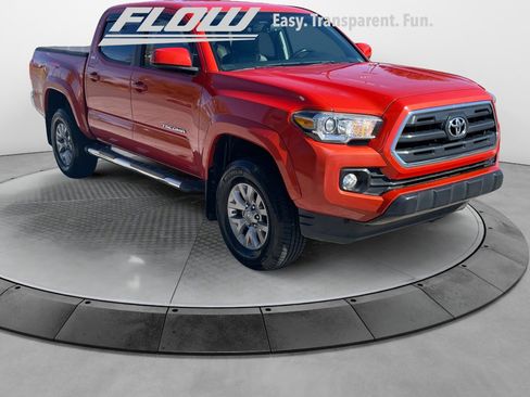 Used 2016 Toyota Tacoma SR5 image 1