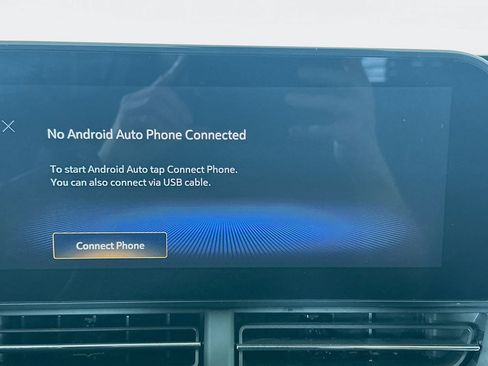 Used 2025 Chevrolet Trax LT w/ LT Convenience Package image 21