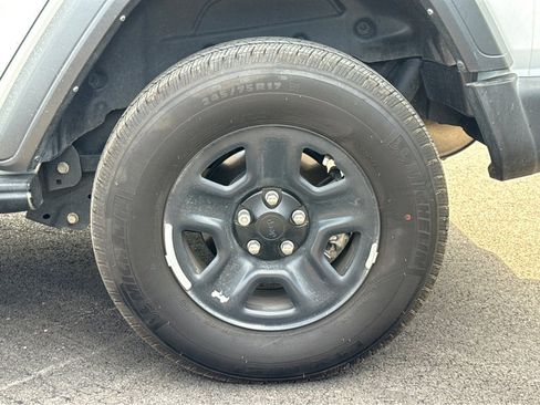 Certified 2022 Jeep Wrangler Unlimited Sport image 7