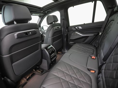 New 2026 BMW X5 xDrive40i w/ Climate Comfort Package AWD/4WD image 21