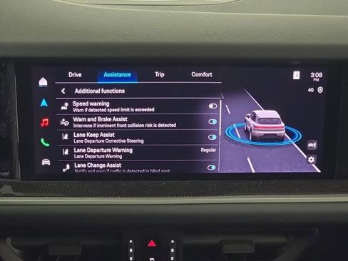 New 2026 Porsche Cayenne image 21