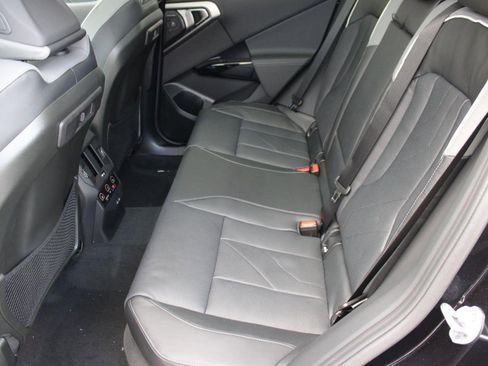 New 2026 BMW X3 xDrive30 w/ Premium Package image 15