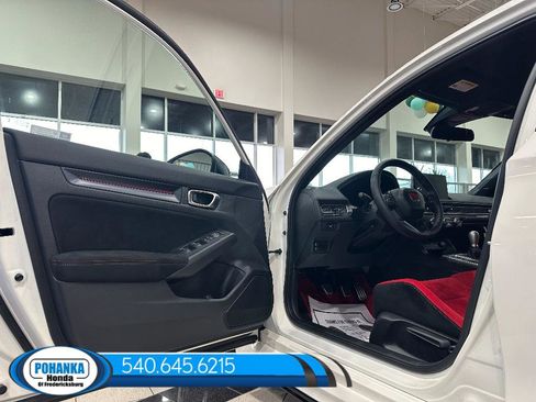 New 2026 Honda Civic Type R image 25