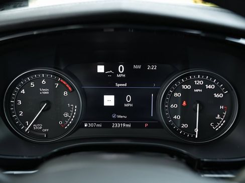 Used 2024 Cadillac XT6 Premium Luxury w/ Technology Package image 34