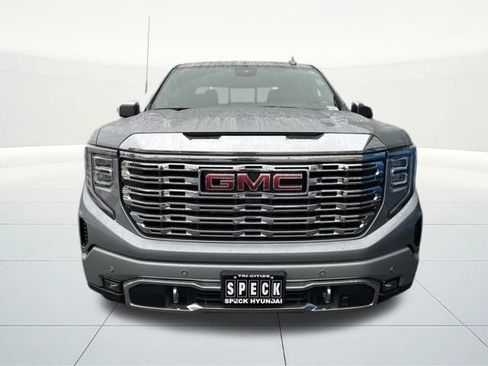 Used 2025 GMC Sierra 1500 Denali image 9