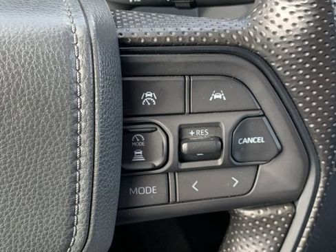 Used 2025 Toyota Tacoma SR image 26