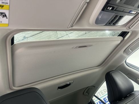 Certified 2025 Subaru Crosstrek 2.5i Limited w/ Crosstrek Mirror Package image 21