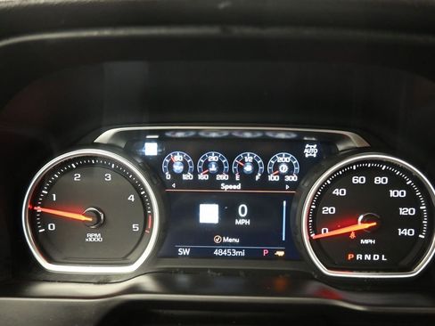 Used 2022 Chevrolet Silverado 2500 High Country w/ Safety Package II image 16