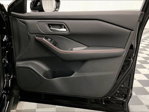 New 2026 Nissan Rogue SV w/ Rock Creek Premium Package AWD/4WD image 32