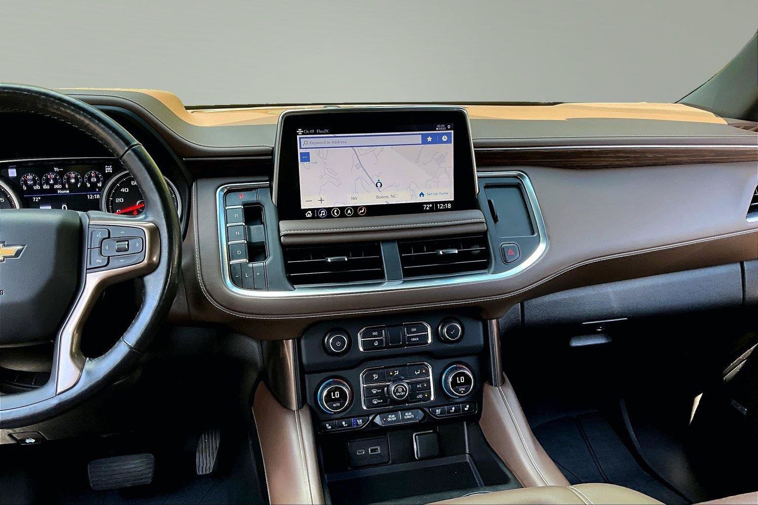 Used 2021 Chevrolet Tahoe High Country w/ Premium Package AWD/4WD image 6