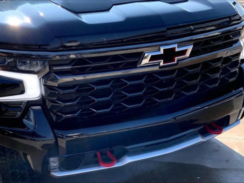 Certified 2024 Chevrolet Silverado 1500 ZR2 w/ Technology Package image 27