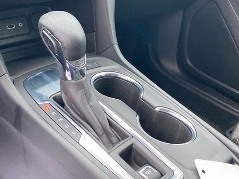 Used 2024 Chevrolet Equinox LT w/ LPO, Floor Liner Package image 11