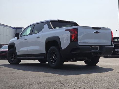 Used 2024 Chevrolet Silverado EV W/T image 15