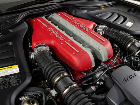 Certified 2018 Ferrari GTC4Lusso AWD/4WD image 30
