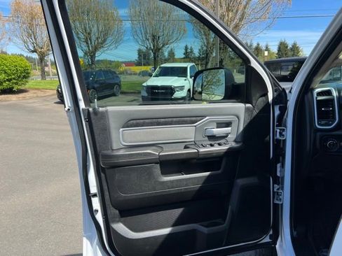 Used 2020 RAM 3500 Big Horn w/ Level 2 Equipment Group image 14