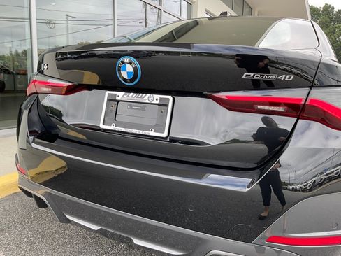 Certified 2024 BMW i4 eDrive40 w/ M Sport Package RWD image 14