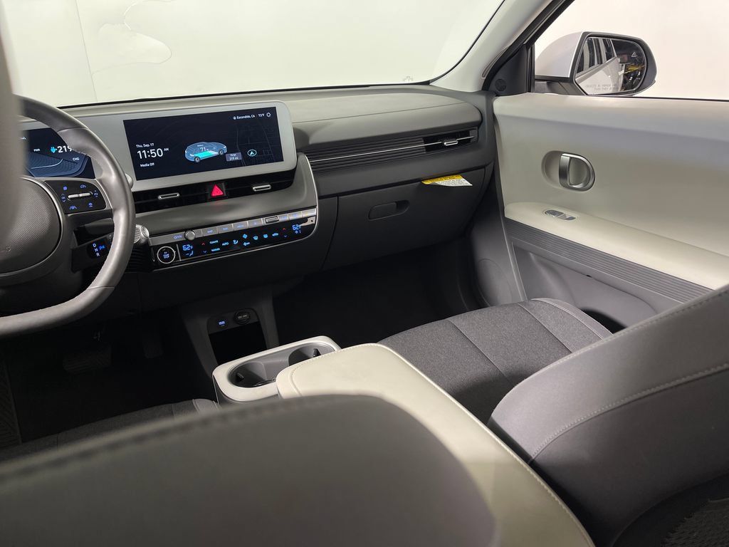 Certified 2024 Hyundai Ioniq 5 SEL RWD image 18