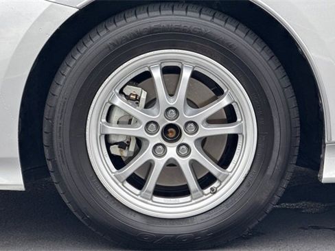 Used 2020 Toyota Prius Prime XLE image 33